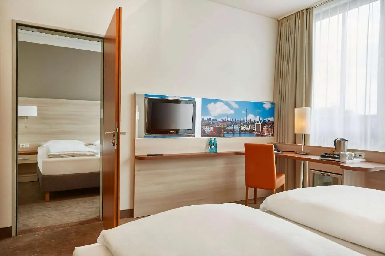 H+ Hotel Berlin Mitte 4*,