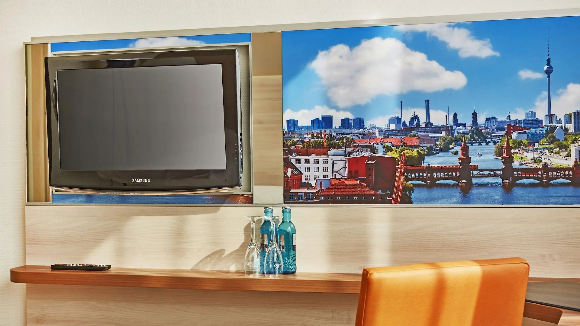 H+ Hotel Berlin Mitte 4*,